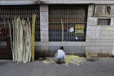 クリックでフルサイズのイメージを表示する